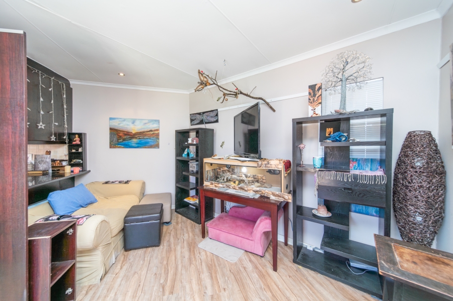 4 Bedroom Property for Sale in Beacon Bay Eastern Cape